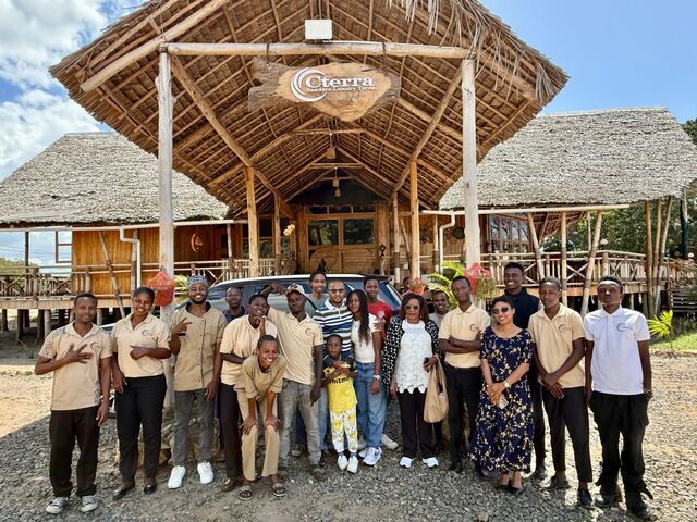 The people, and the spa