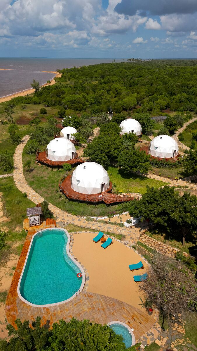 The camp from the air — The camp, the beach and the five kilometres of coast in front of it, seen from above.