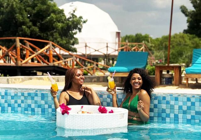 The people, and the spa